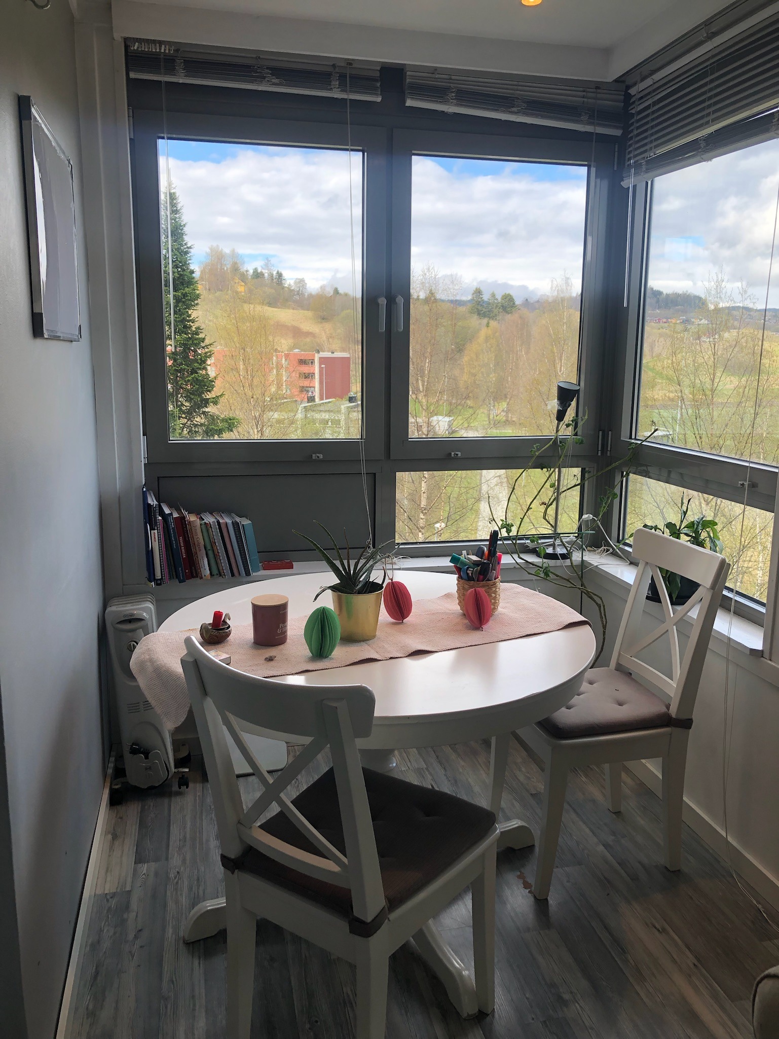 Spisestue (adskilt fra hovedstua).